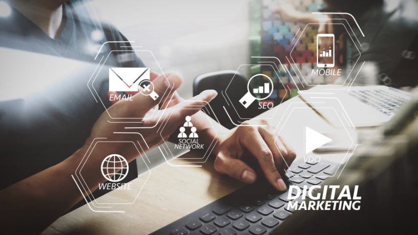A transformação digital pode acelerar processos, mas desacelerar a organização quando falta integração, como destaca Andre de Barros Faria.