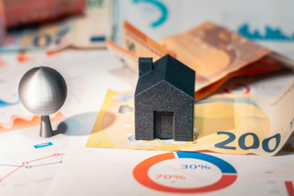 A importância de dados técnicos no mercado imobiliário está ligada à segurança e valorização do investimento. Alex Nabuco Dos Santos destaca que decisões baseadas em dados reduzem riscos.
